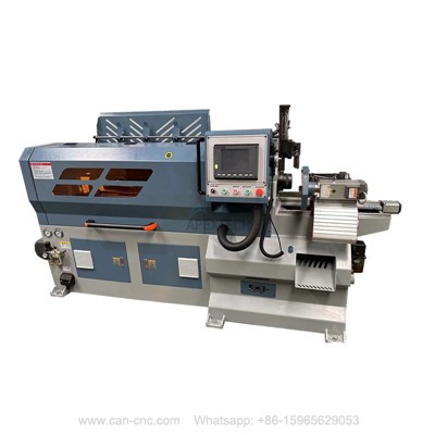 Sriegimo dėžutės dangčio CNC posūkio mašina